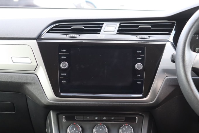 2025 Volkswagen Touran