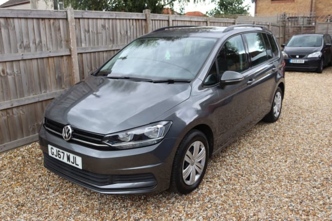 2025 Volkswagen Touran