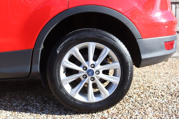 2025 Ford Kuga