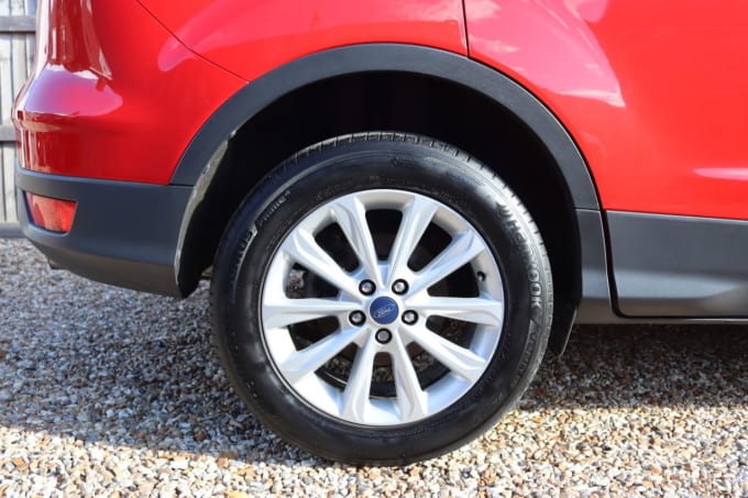 2025 Ford Kuga
