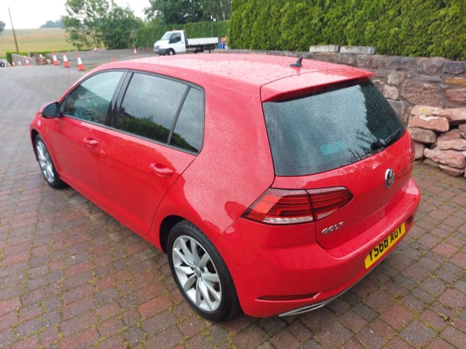 2018 Volkswagen Golf