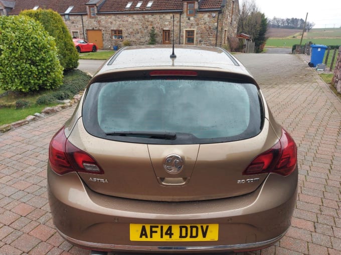 2014 Vauxhall Astra