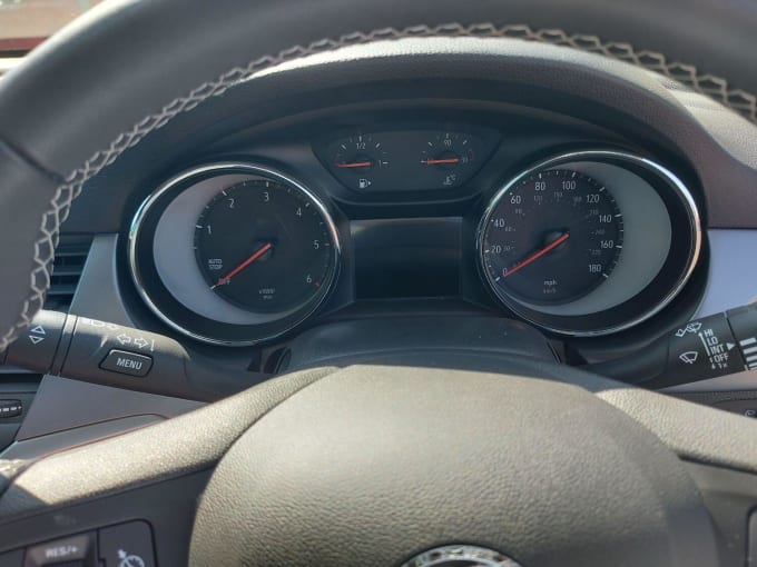 2020 Vauxhall Astra