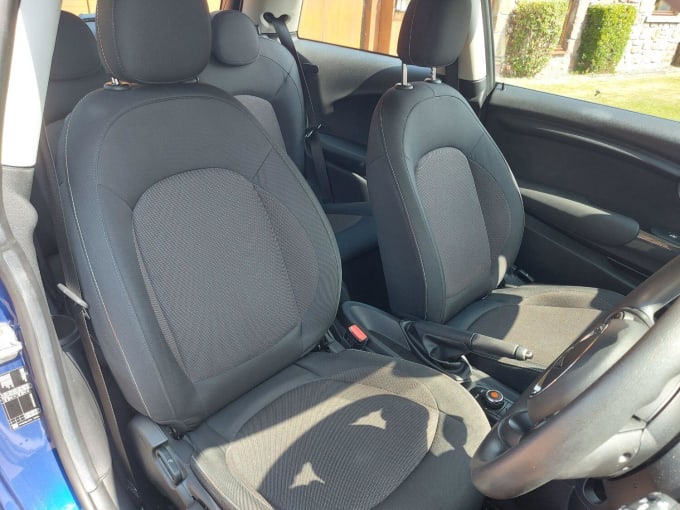 2019 Mini Hatch