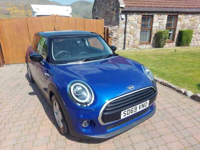 2019 Mini Hatch