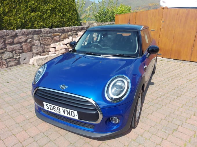 2019 Mini Hatch