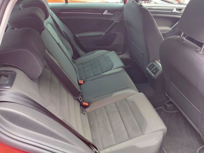 2018 Volkswagen Golf