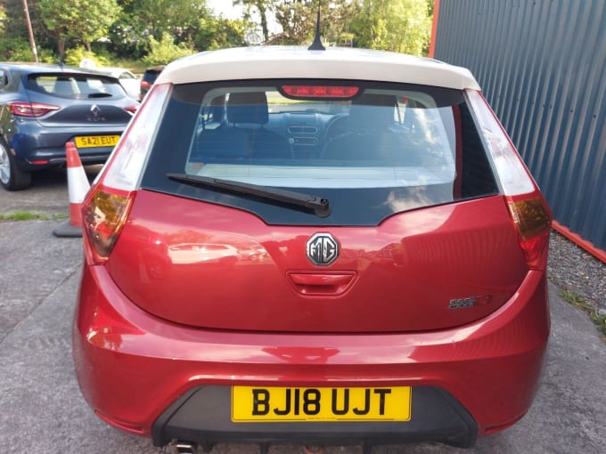 2018 Mg Mg3