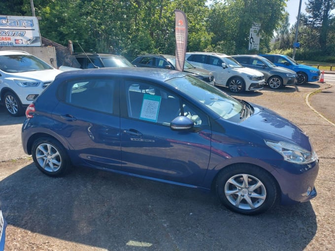 2015 Peugeot 208
