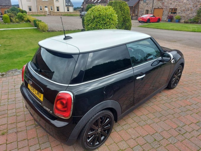 2016 Mini Hatch