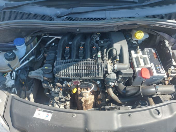2015 Peugeot 208