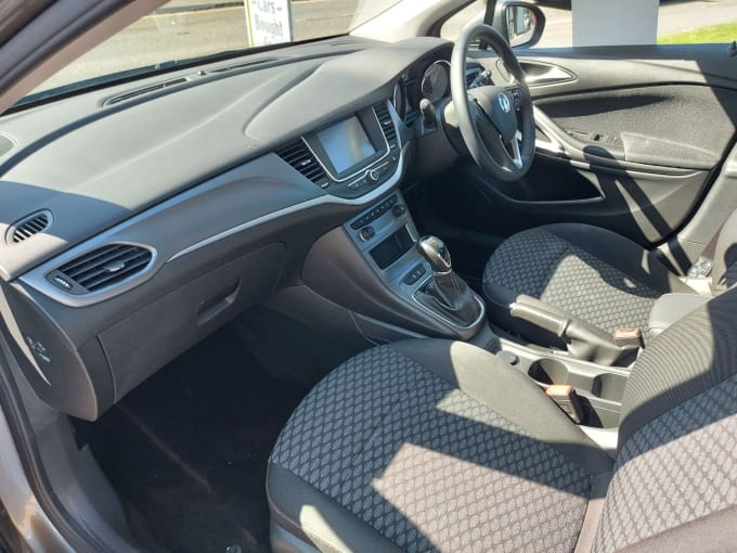 2020 Vauxhall Astra