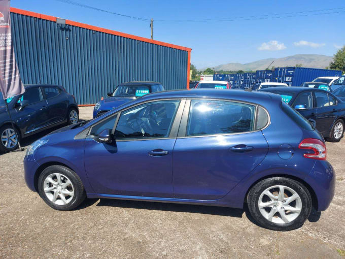 2015 Peugeot 208