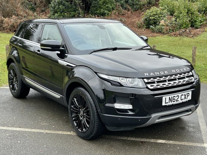 2025 Land Rover Range Rover Evoque