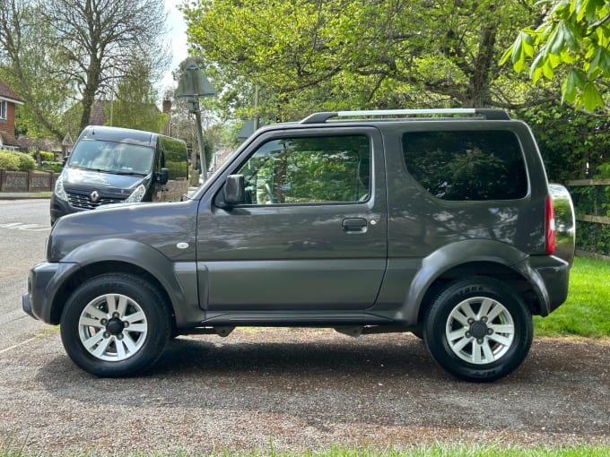 2025 Suzuki Jimny