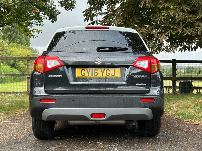 2025 Suzuki Vitara