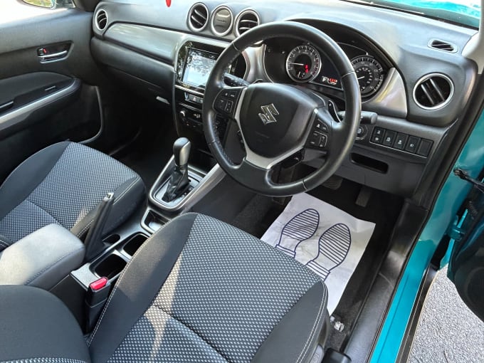 2025 Suzuki Vitara