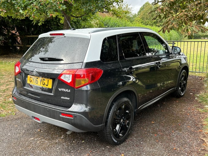 2025 Suzuki Vitara
