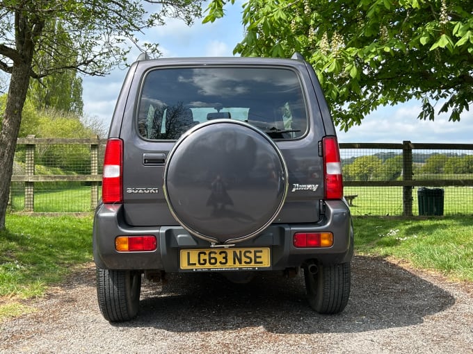 2025 Suzuki Jimny