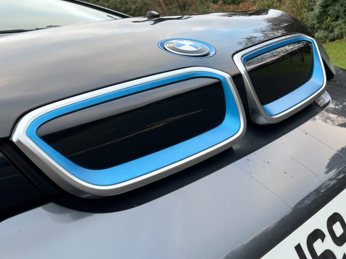 2025 BMW I3