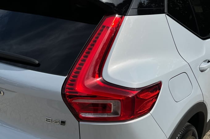 2024 Volvo Xc40