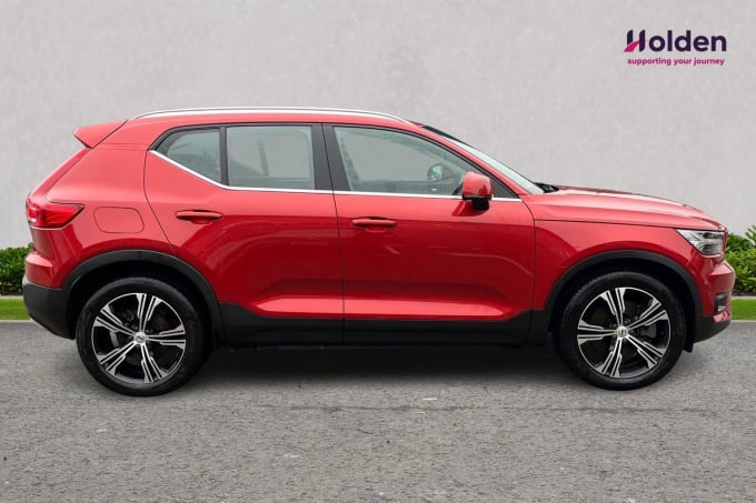 2024 Volvo Xc40