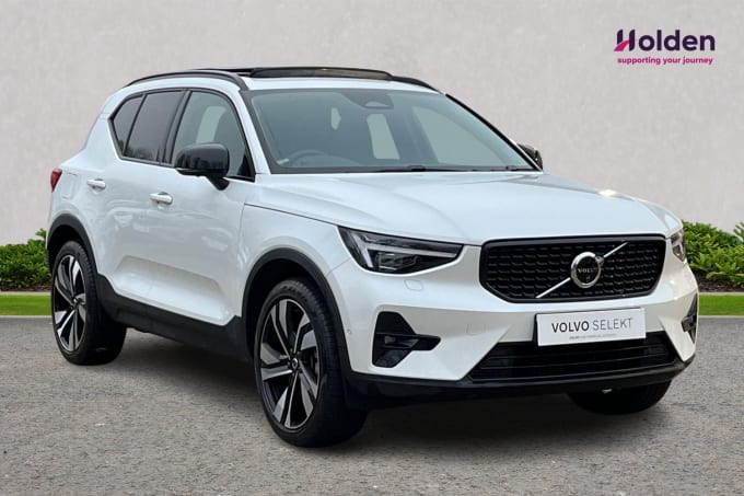 2025 Volvo Xc40