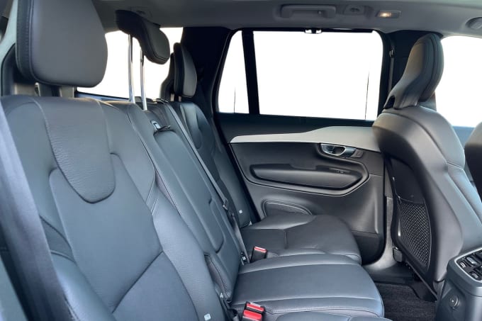 2025 Volvo Xc90