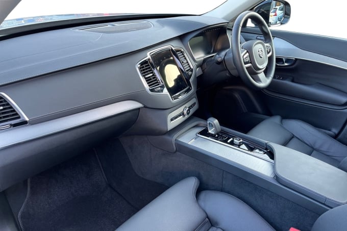 2025 Volvo Xc90