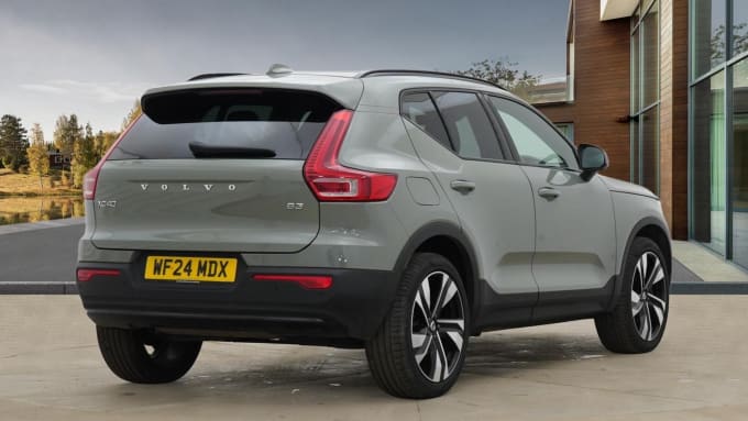 2024 Volvo Xc40