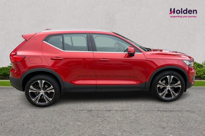 2024 Volvo Xc40