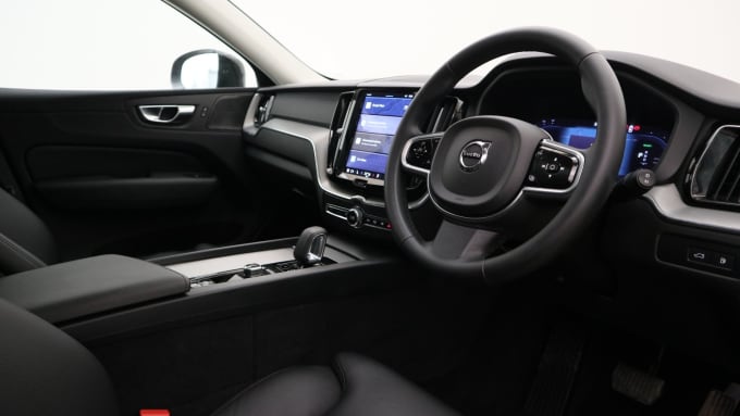 2025 Volvo Xc60