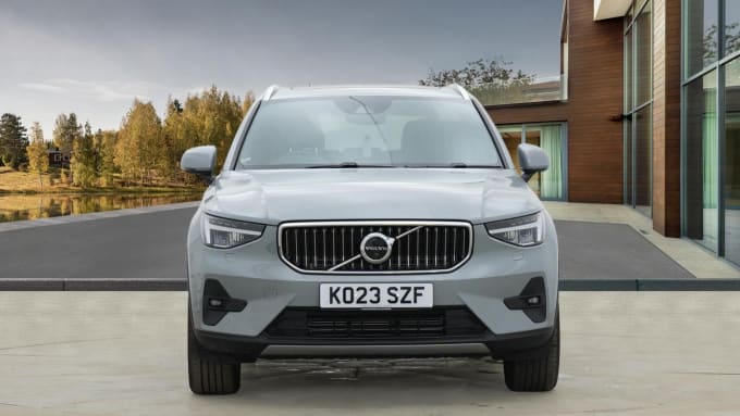 2024 Volvo Xc40