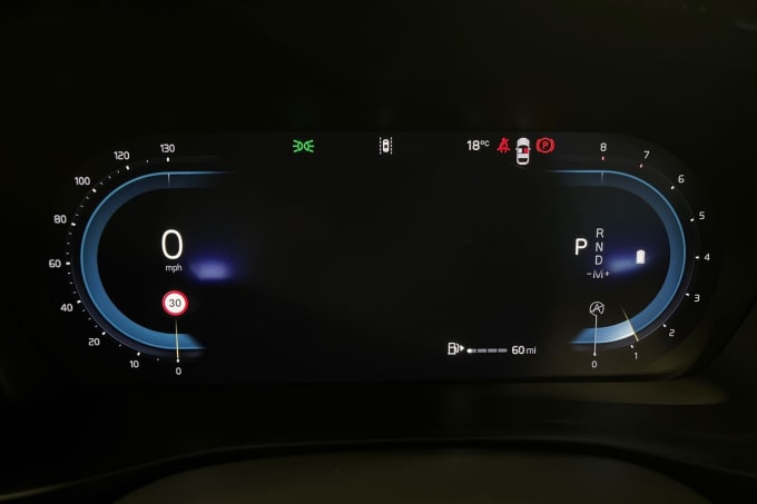 2025 Volvo Xc40