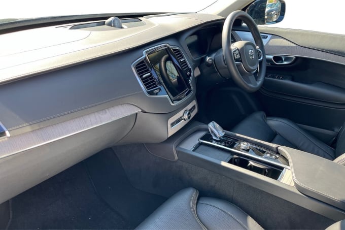2025 Volvo Xc90