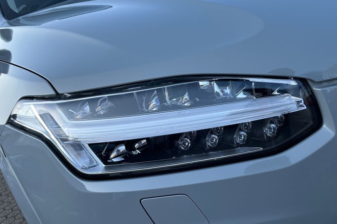 2025 Volvo Xc90