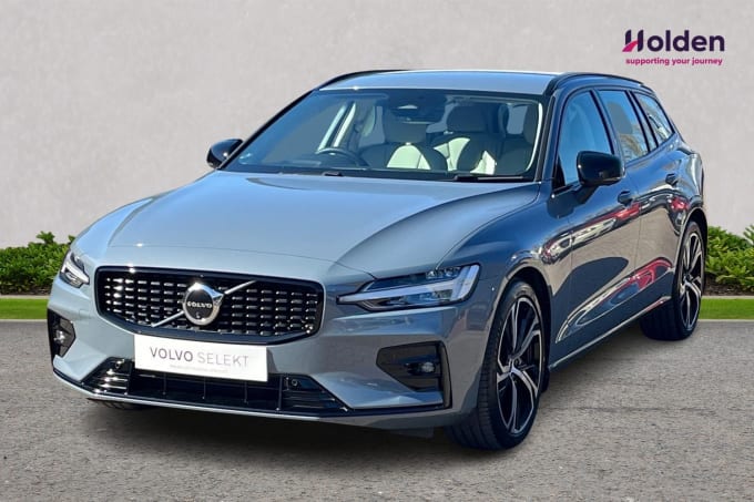 2025 Volvo V60