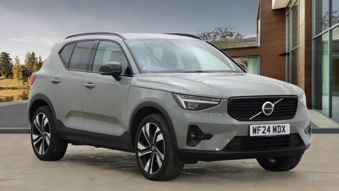 2024 Volvo Xc40