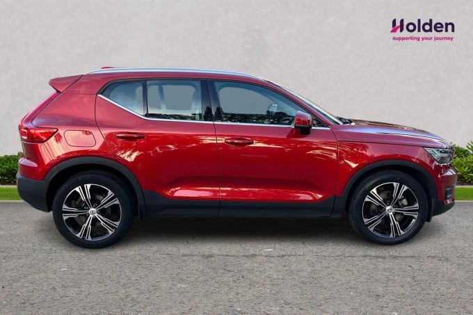 2024 Volvo Xc40