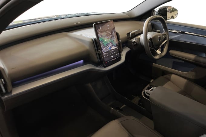2025 Volvo Ex30