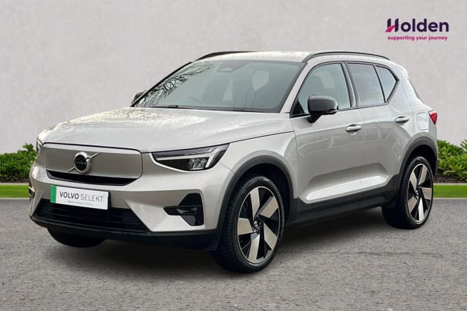 2025 Volvo Xc40