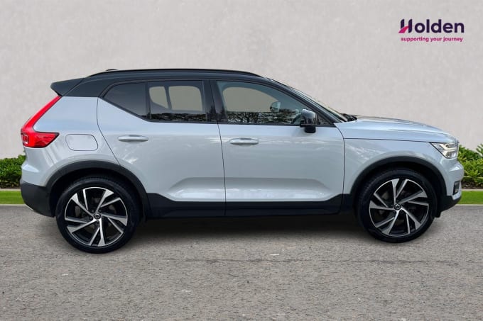 2024 Volvo Xc40