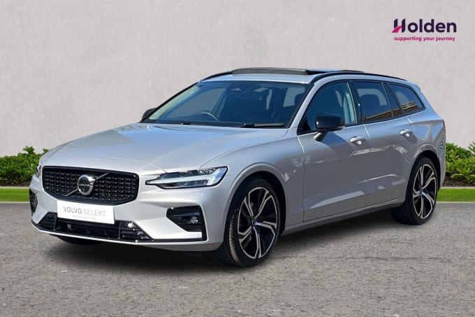 2025 Volvo V60