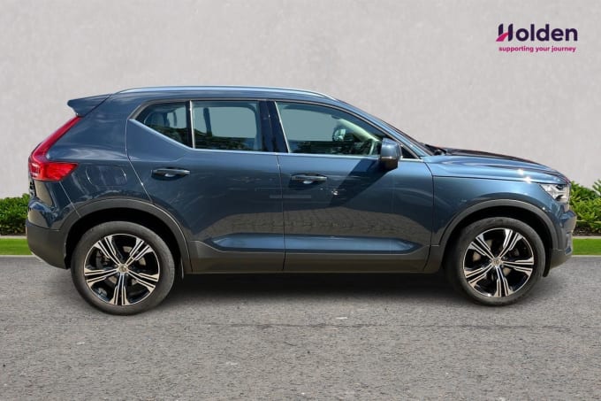 2024 Volvo Xc40