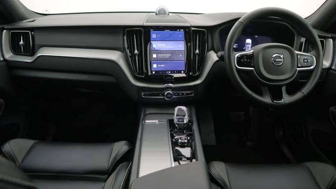 2025 Volvo Xc60