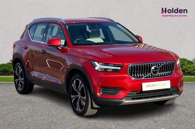 2025 Volvo Xc40