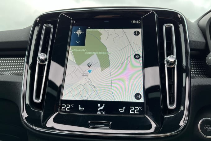 2025 Volvo Xc40