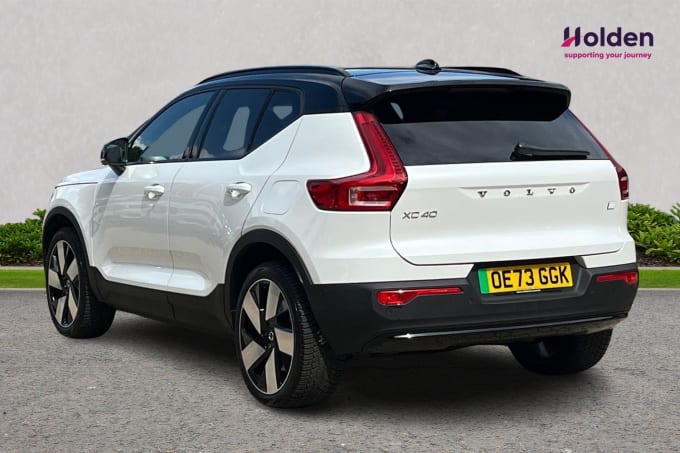 2024 Volvo Xc40