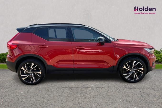 2024 Volvo Xc40