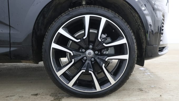 2025 Volvo Xc60